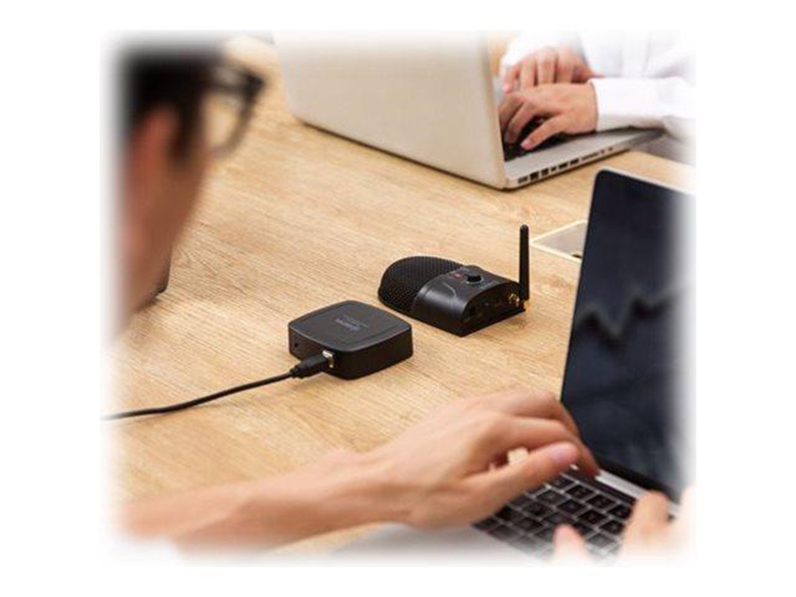 BOYA BY-BMW700 - wireless microphone system BOYA BY-BMW700 - wireless microphone system